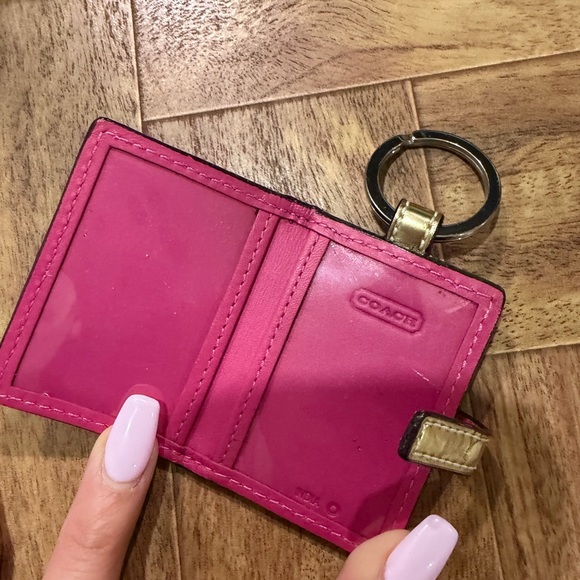 vintage Coach gold glitter photobook keychain bag charm - Picture 3 of 5